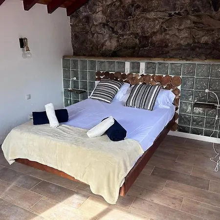 Casa Cueva Las Rosadas & Piscina Teror
